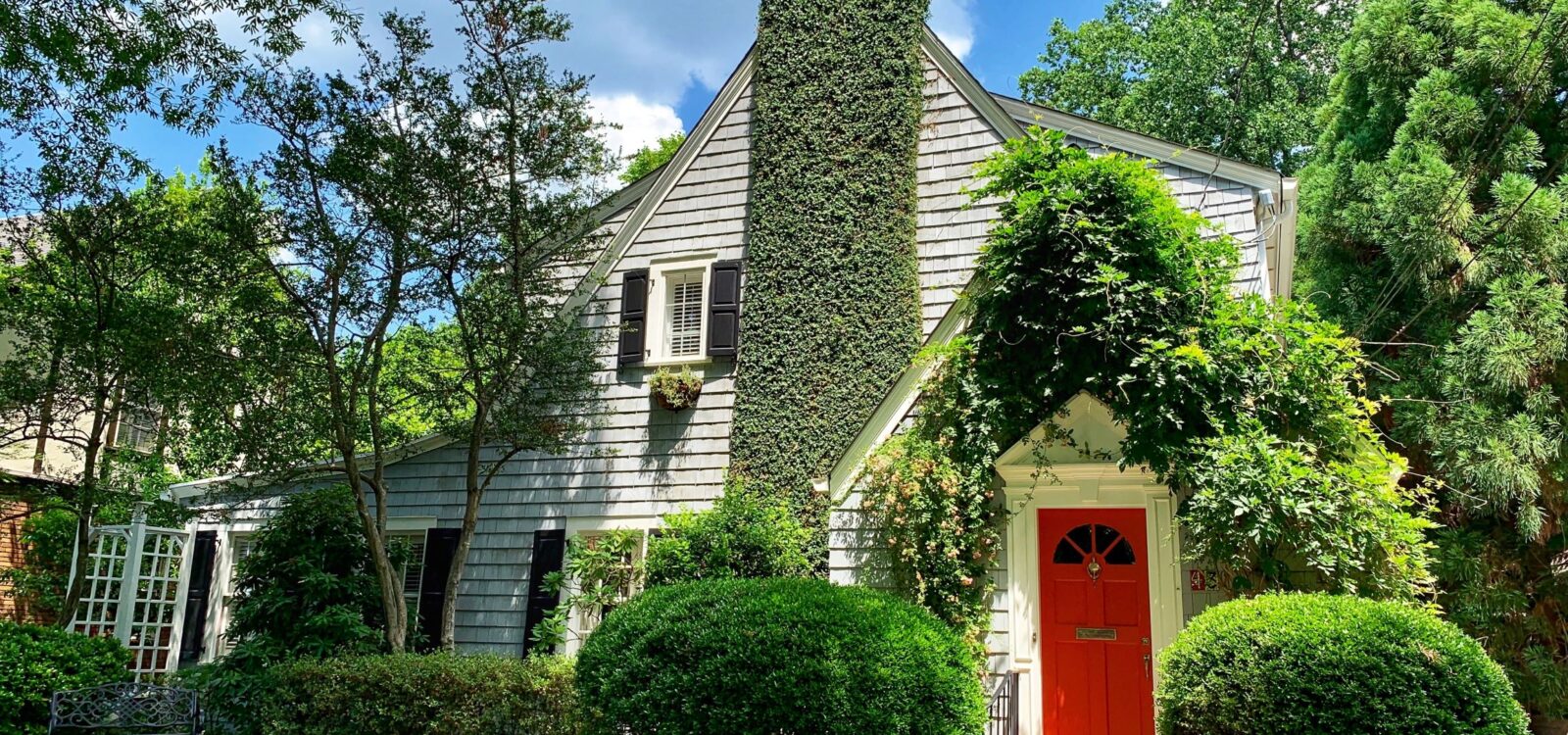 acél biztonsági bejárati ajtó